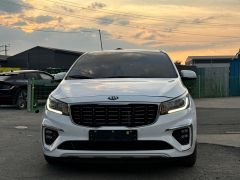 Сүрөт унаа Kia Carnival