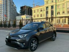 Сүрөт унаа Toyota RAV4