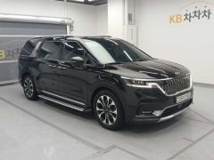 Фото авто Kia Carnival