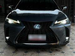 Фото авто Lexus UX