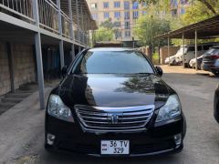 Сүрөт унаа Toyota Crown