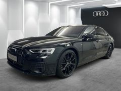 Photo of the vehicle Audi A8