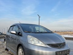 Фото авто Honda Fit