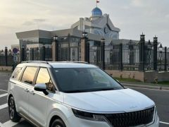 Фото авто Kia Carnival