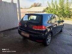 Photo of the vehicle Volkswagen Golf