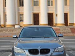 Photo of the vehicle BMW 5 Series