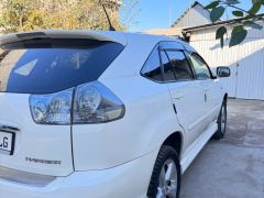 Сүрөт унаа Toyota Harrier