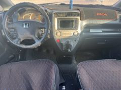 Сүрөт унаа Honda Stream