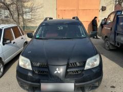 Сүрөт унаа Mitsubishi Outlander