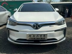 Фото авто BAIC EU5