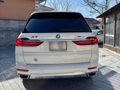 Сүрөт унаа BMW X7