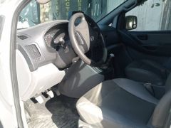 Сүрөт унаа Hyundai Starex (H-1)