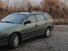 Сүрөт унаа Toyota Avensis