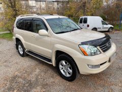 Photo of the vehicle Lexus GX