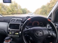 Фото авто Toyota Ipsum