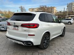 Photo of the vehicle BMW X5