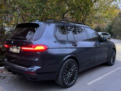 Фото авто BMW X7