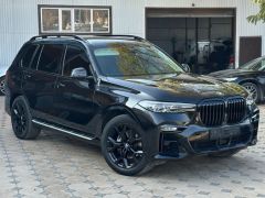 Фото авто BMW X7