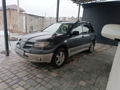 Сүрөт унаа Mitsubishi Outlander