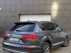 Фото авто Audi Q7