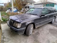 Фото авто Mercedes-Benz W124