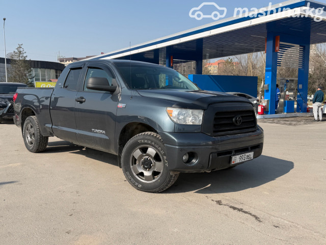 Toyota Tundra