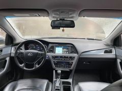 Photo of the vehicle Hyundai Sonata