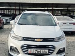 Фото авто Chevrolet Tracker