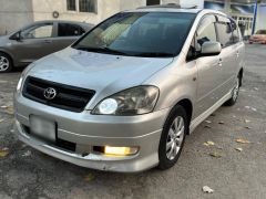 Фото авто Toyota Ipsum