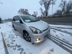 Сүрөт унаа Toyota Wish