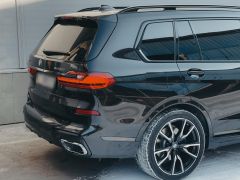 Фото авто BMW X7