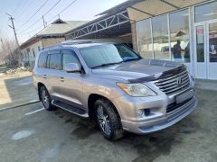 Сүрөт унаа Lexus LX