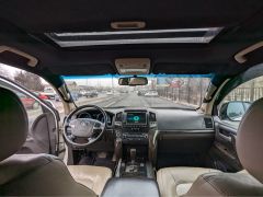 Фото авто Toyota Land Cruiser