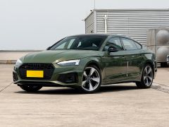 Photo of the vehicle Audi S5