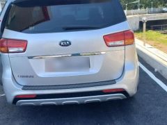 Photo of the vehicle Kia Carnival