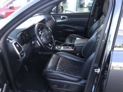 Photo of the vehicle Kia Sorento