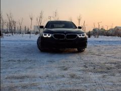 Photo of the vehicle BMW 5 Series