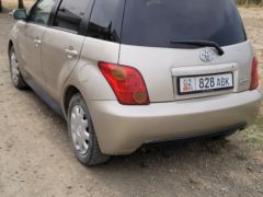 Photo of the vehicle Toyota Ist