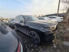 Фото авто BMW X7