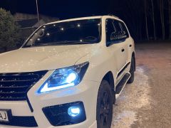 Сүрөт унаа Lexus LX