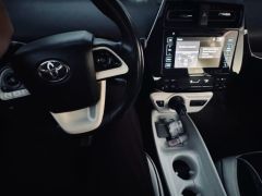 Фото авто Toyota Prius