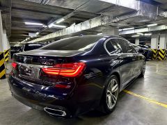 Photo of the vehicle BMW 7 Series