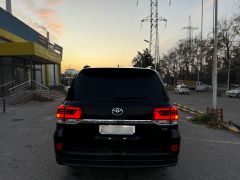 Фото авто Toyota Land Cruiser