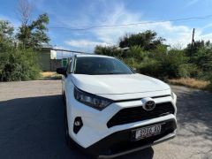 Photo of the vehicle Toyota RAV4