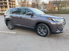 Сүрөт унаа Toyota Highlander