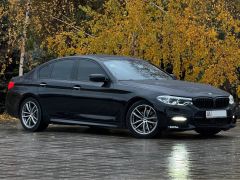 Photo of the vehicle BMW 5 Series