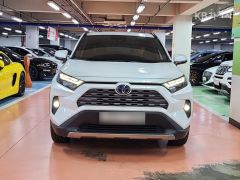 Сүрөт унаа Toyota RAV4