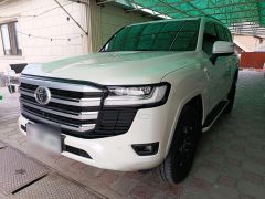 Сүрөт унаа Toyota Land Cruiser