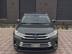 Сүрөт унаа Toyota Highlander