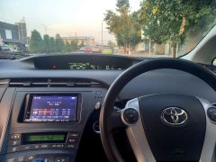 Сүрөт унаа Toyota Prius